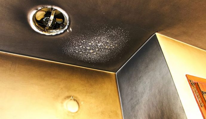 Smoke and soot damaged ceiling Smoke and soot damaged ceiling