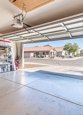 nice and clean garage